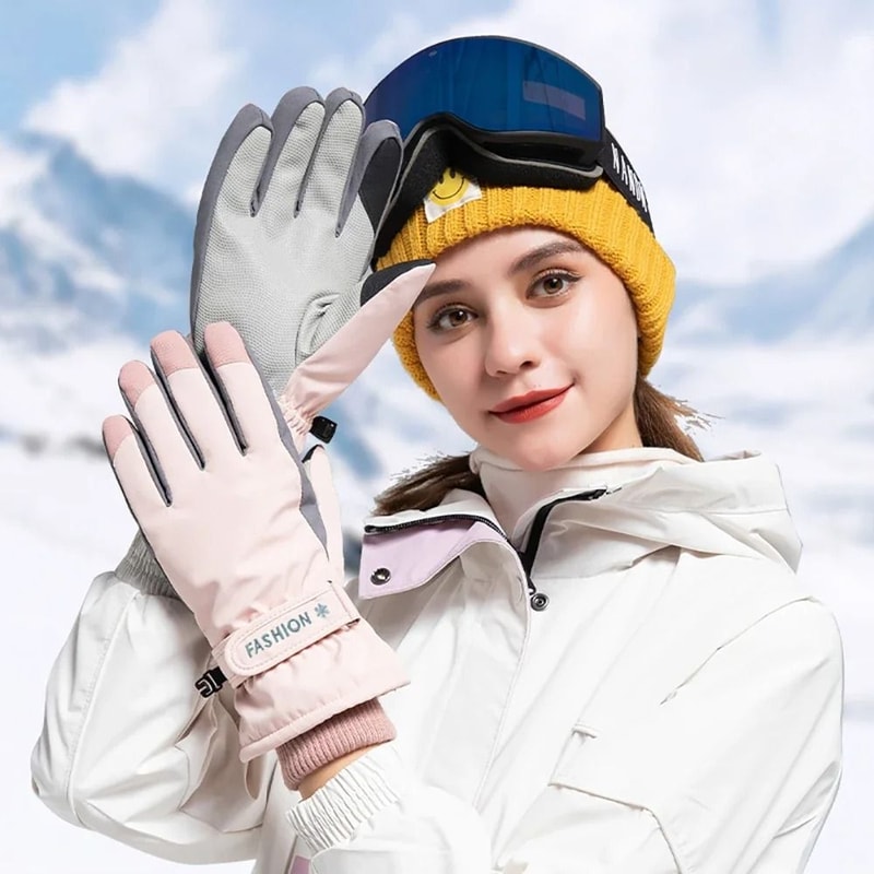 HighPerformance NonSlip Touchscreen Ski Gloves 4
