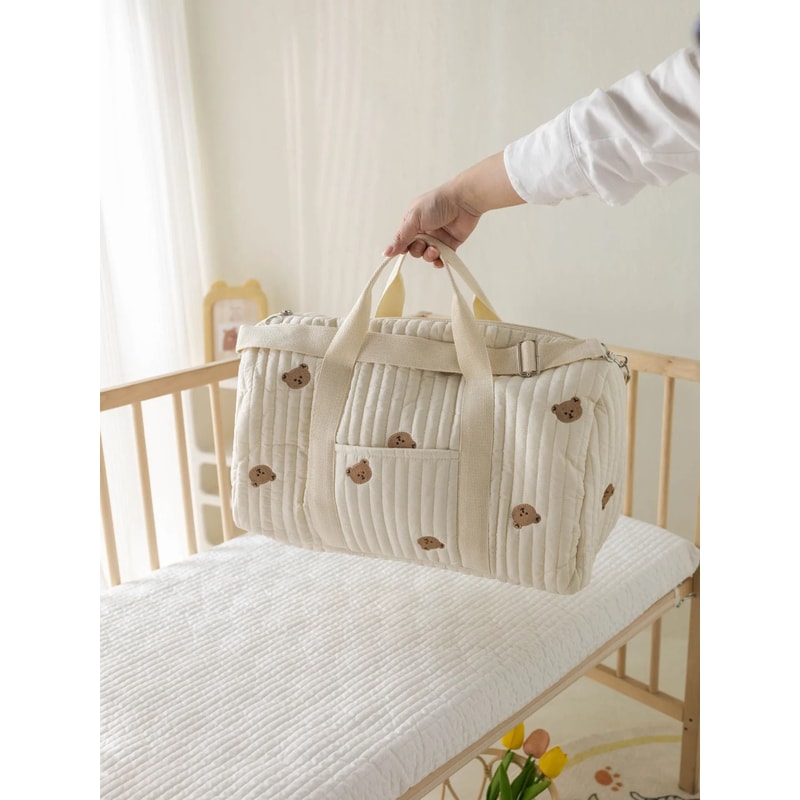 Little Bear Embroidered Handheld Mommy Bag 0