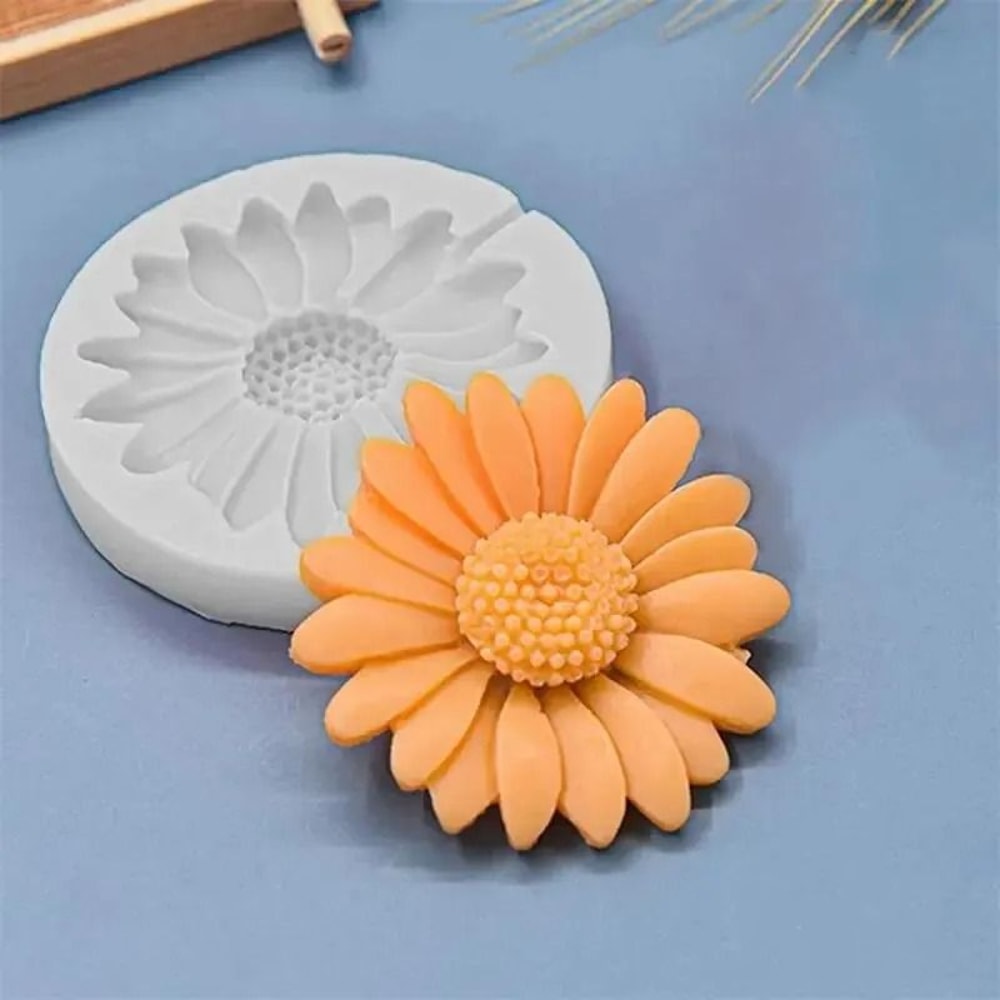 3D Daisy Flower Silicone Baking Casting Mold 0