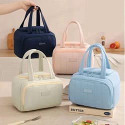 water-repellent thermal lunch carrier