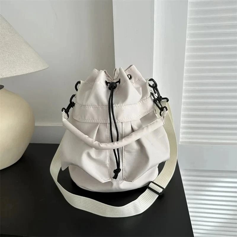 Fashionable LargeCapacity Oxford Crossbody Bucket Bag 6