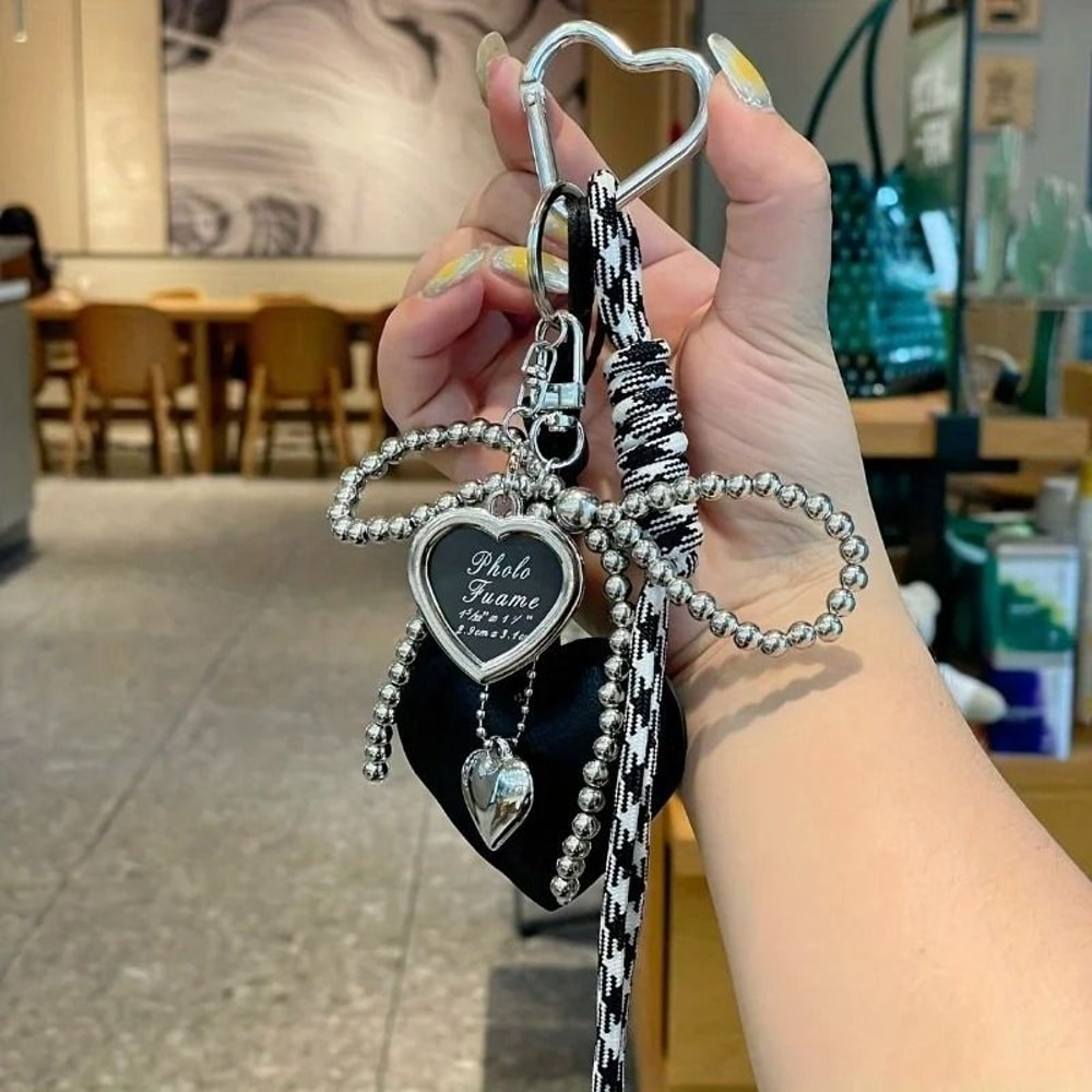 Trendy Leather Heart Bow Delicate Beaded Keychain 3