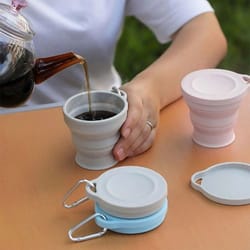 outdoors silicone folding cup with carabiner