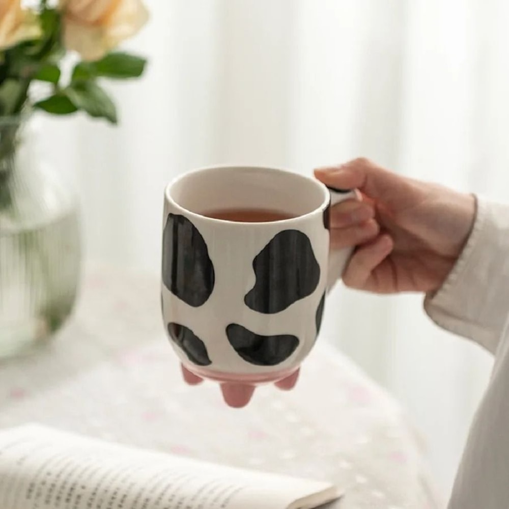 Cute Cow Pattern Ceramic Footed Mug 2
