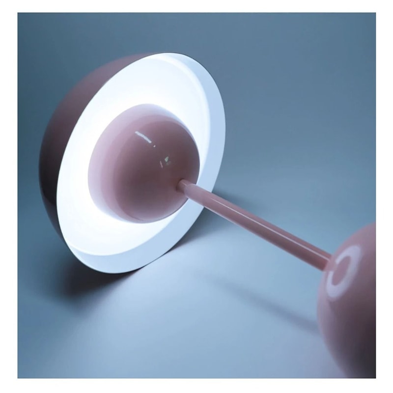 Minimalist Creative Flower Bud LED Table Lamp For Bedroom And Office Decor 3