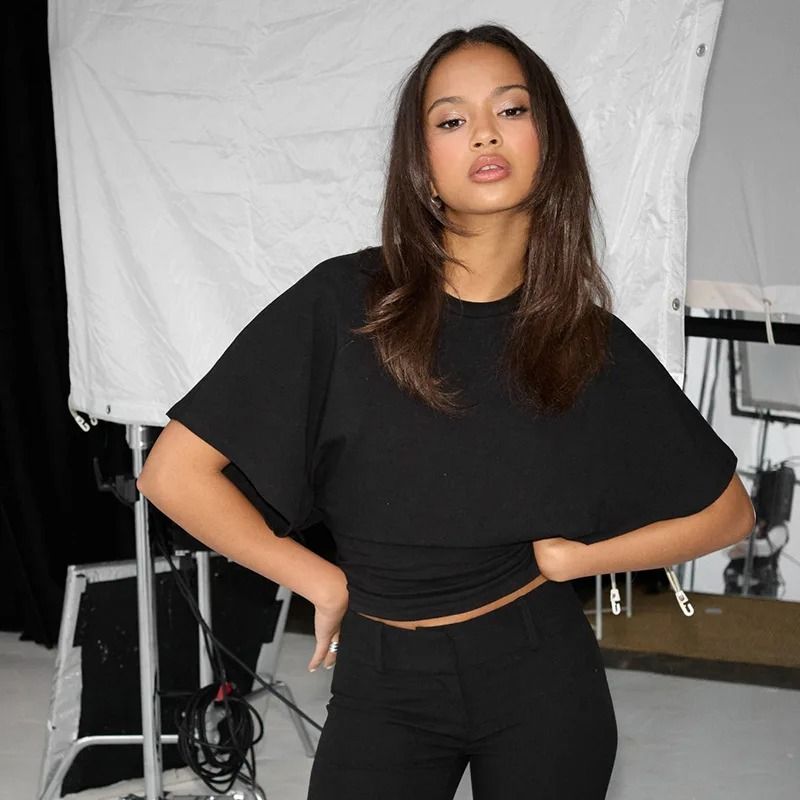 Premium Pure Cotton Crew Neck Pullover Womens LooseFit WaistDefining Cropped Top With Exposed Nave 2