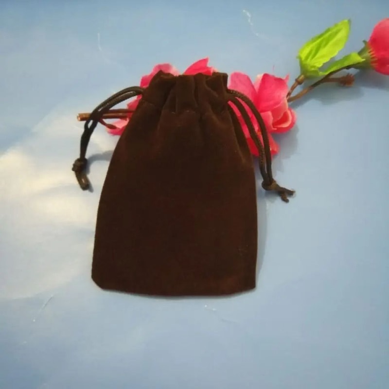 Drawstring Velvet Jewelry Bags HighPerformance Necklace Packaging Luxury Gift Pouches 100pcslot 14