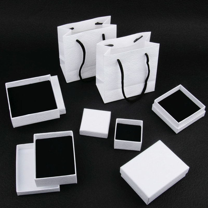 Square Jewelry Organizer Box HighPerformance White Kraft Paper Display Gift Boxes For Engagement 0