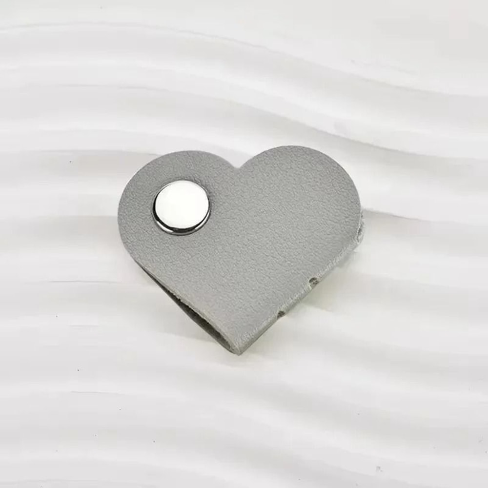 Mini Heart Leather Cable Winder HighPerformance HeartShaped Cord Organizer Headphone Wire Holder 12