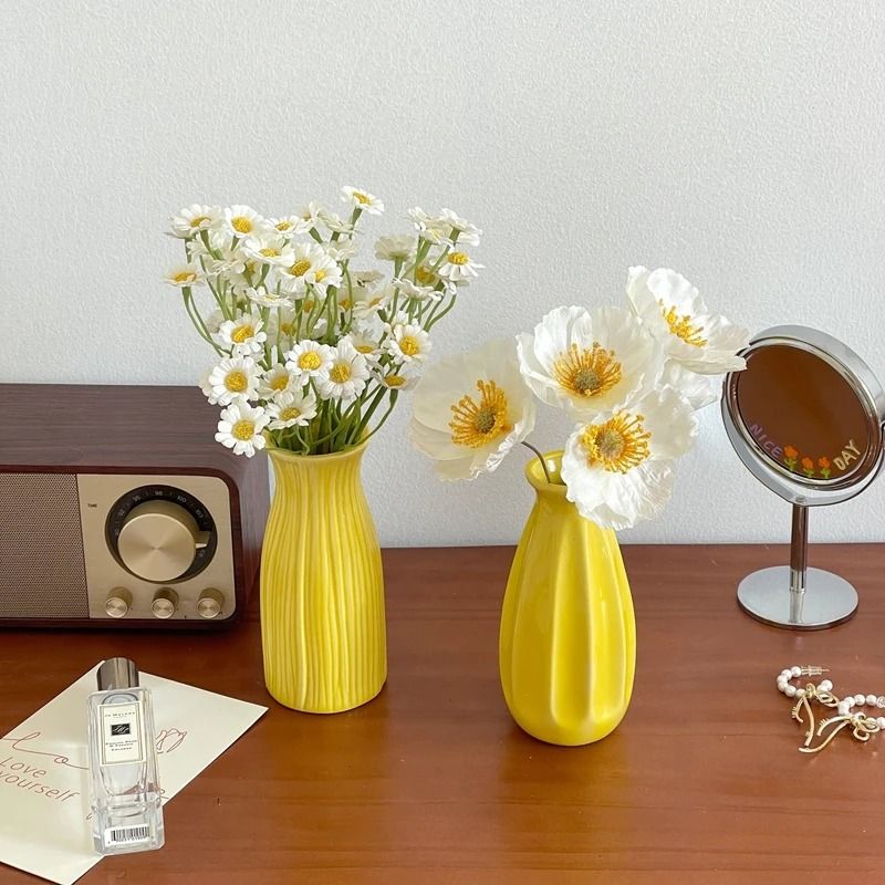 Modern Ceramic Bud Vase HighPerformance Candy Color Small Flower Vase Desktop Ornament 1