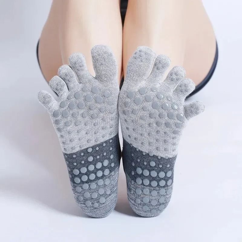 FiveFinger Backless Yoga Socks HighPerformance NonSlip Pilates Grip Breathable Cotton Ballet Danc 3