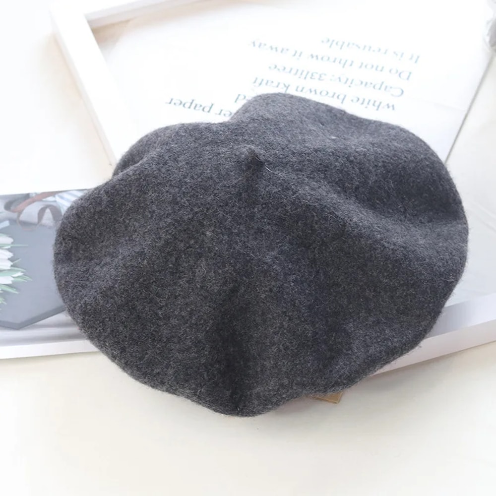 Soft wool beret hat for women