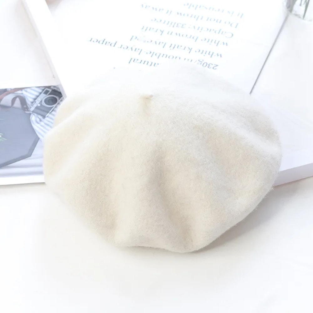 Elegant winter beret with chic style