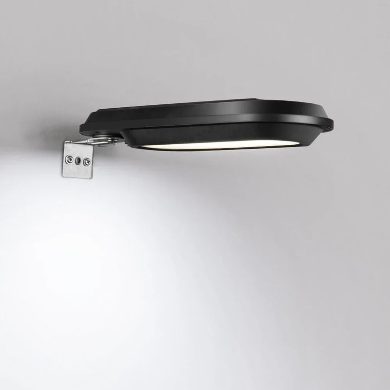 18LED Solar Gutter Wall Light IP65 Waterproof Human Body Induction Outdoor Security Lamp 6