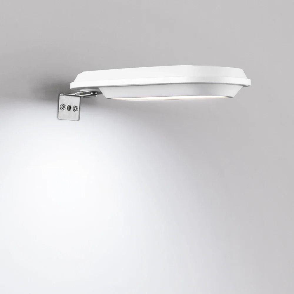 18LED Solar Gutter Wall Light IP65 Waterproof Human Body Induction Outdoor Security Lamp 8