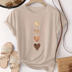 womens casual short sleeve t-shirt with four heart graphic print black and golden