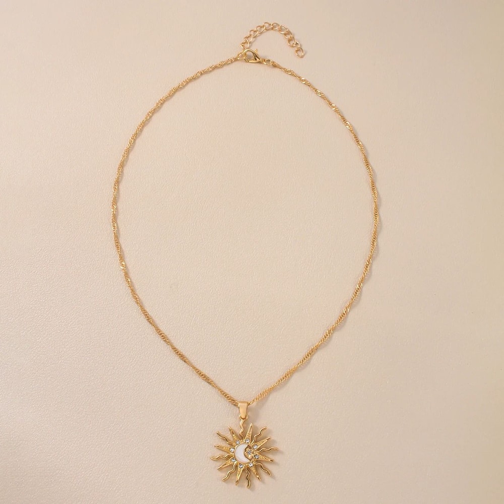 Shining Rhinestone Unique Design Sun Star Moon Three In One Pendant Necklace Retro Daily Jewelry 5