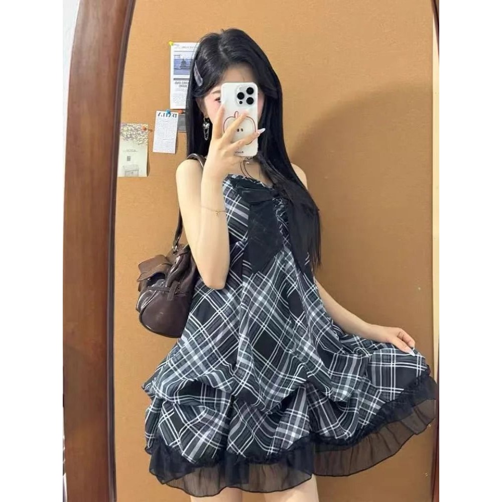 2025 Japanese Vintage Style Black Lace Strap Dress Korean Fashion Summer Sweet Patchwork One Piece 2