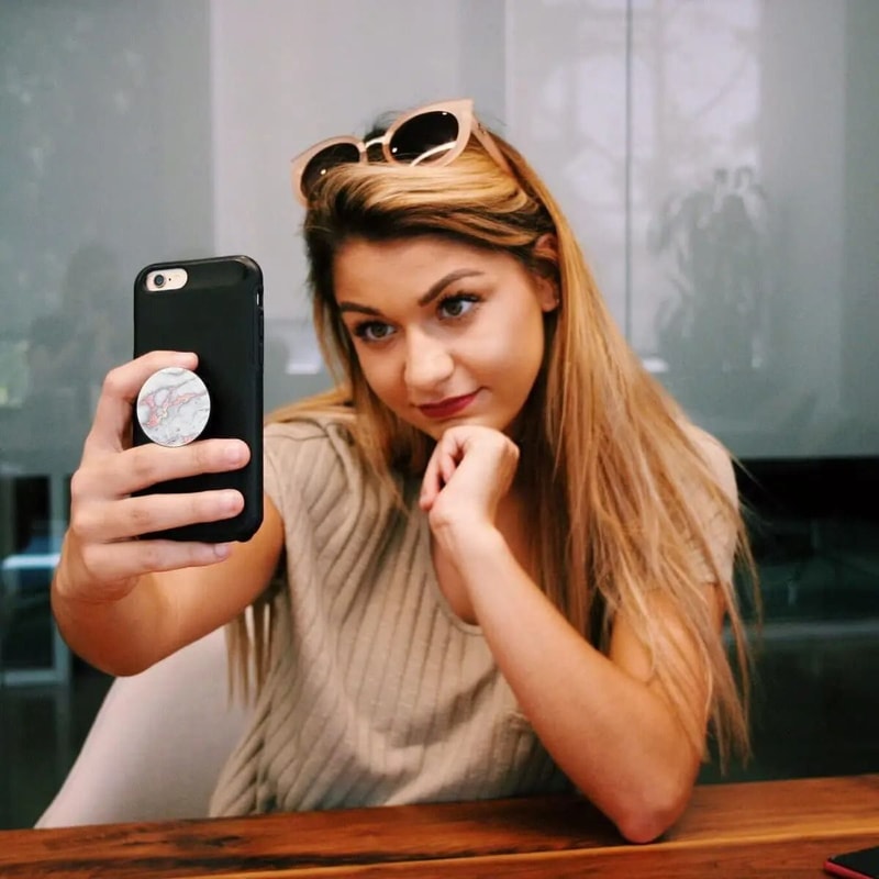 Popped Magnetic Folding Mobile Phone Grip Holder For MagSafe IPhone Samsung Devices 4