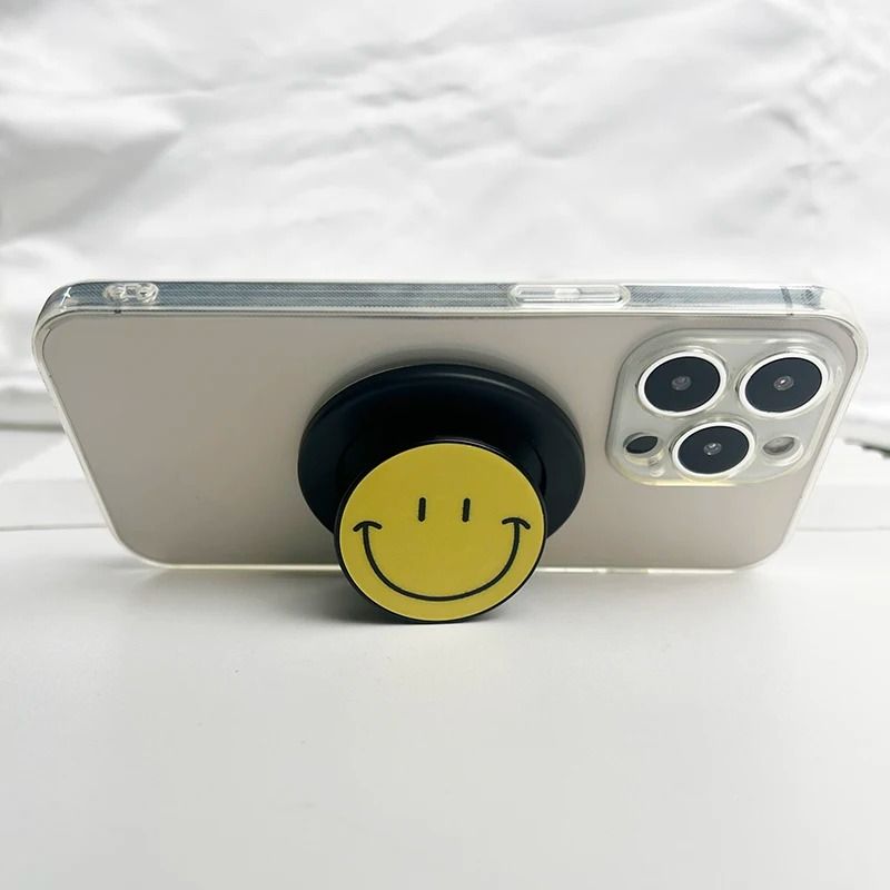 Cute Happy Face Magnetic Phone Grip Holder For MagSafe IPhone Samsung Expanding Stand 1