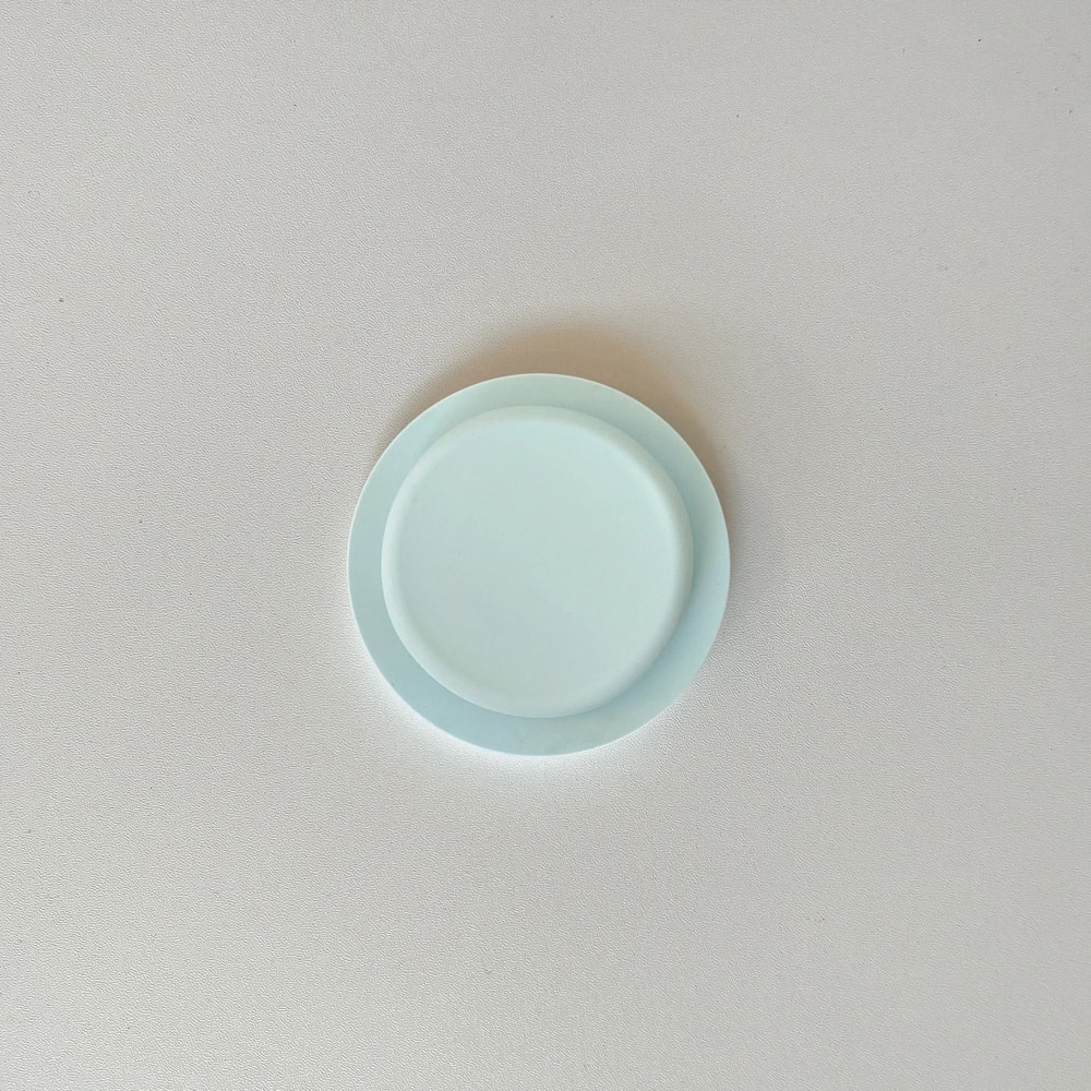 Ins Style Korean Magnetic Phone Holder Stand For IPhone 17 16 Folding Griptok Bracket 12