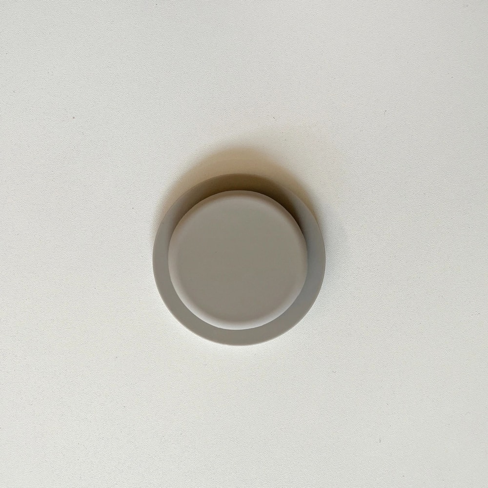 Ins Style Korean Magnetic Phone Holder Stand For IPhone 17 16 Folding Griptok Bracket 8