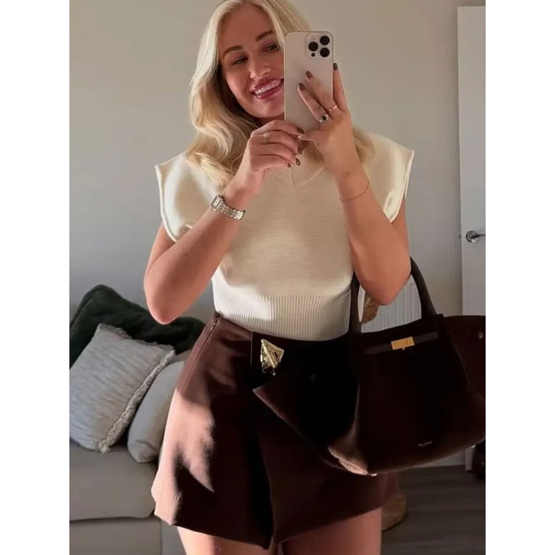 HH 2025 Autumn Asymmetric Culottes Womens HighWaist ALine Pantskirt With Metal Applique 2