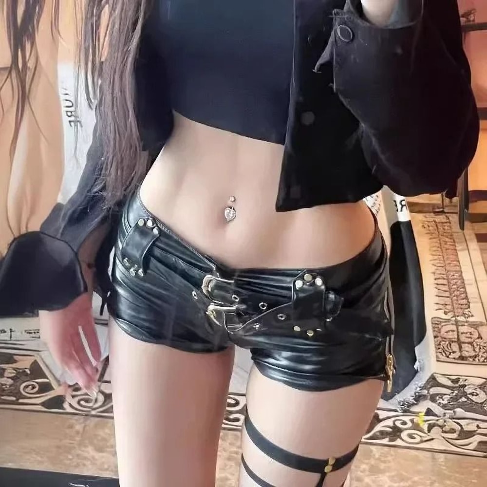 Vintage Nightclub PU Leather Ultra Shorts Sexy LowWaist Boots Shorts With Belt 2