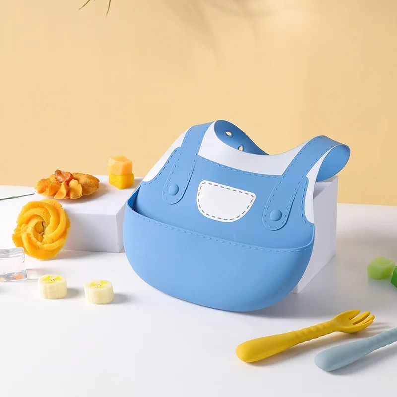 Waterproof Summer Lightweight Silicone Baby Bib Convenient Adjustable Eating Bib 1