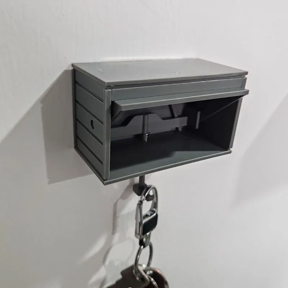 3D Printed Garage Switchable Key Holder And HighPerformance CarThemed Keychain Box 4