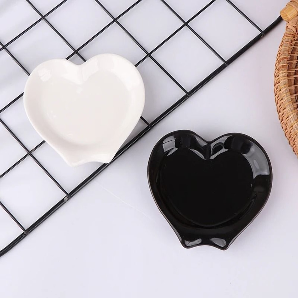 Creative HeartShaped Ceramic Spoon Rest And HighFidelity Tableware Organization Architecture 3
