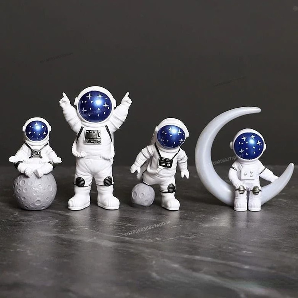 Astronaut Explorer Figurine Set 4Piece Miniature Spaceman Desktop Sculpture 7
