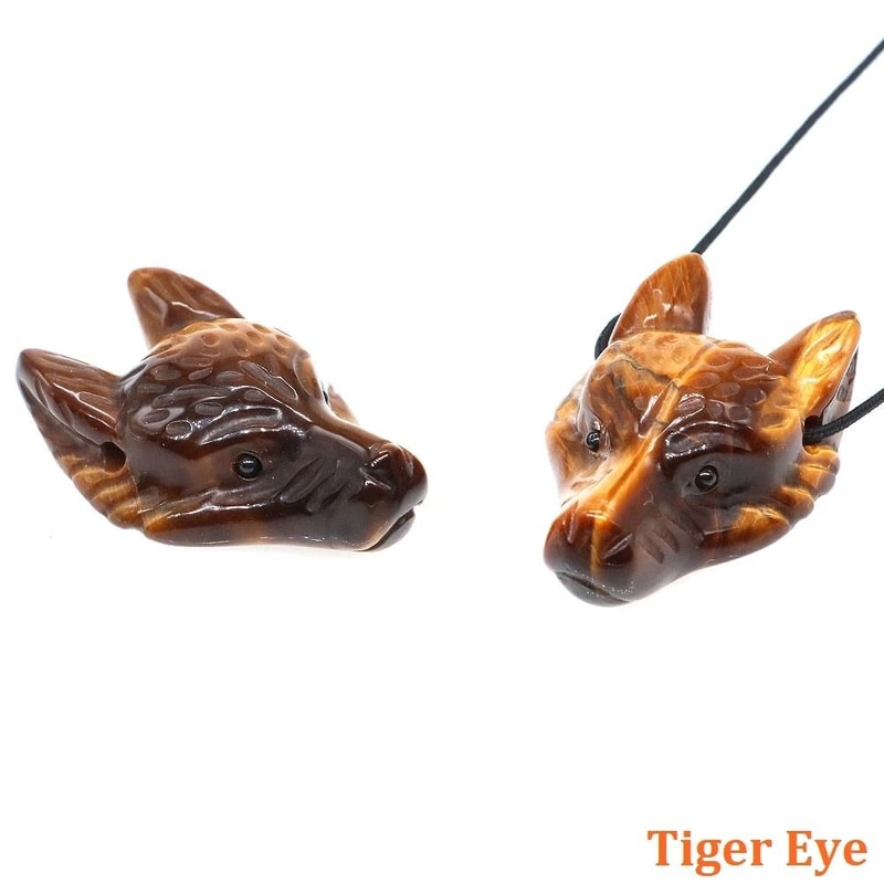 Wolf Head Crystal Pendant 15 HandCarved Natural Stone Healing Animal Figurine For Jewelry Decor 18