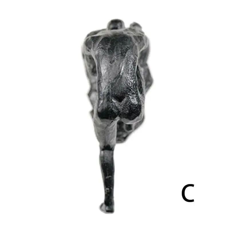 Modern Climbing Man Wall Sculpture Athlete Resin Statue Creative HandFinished Wall Art For Living 9
