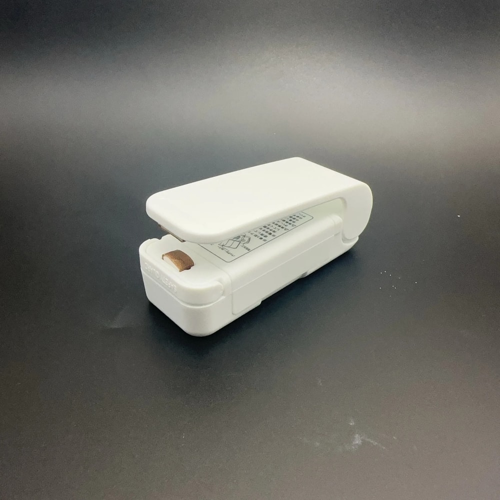 Mini Thermal Heat Sealing Machine For Plastic Food Storage 6