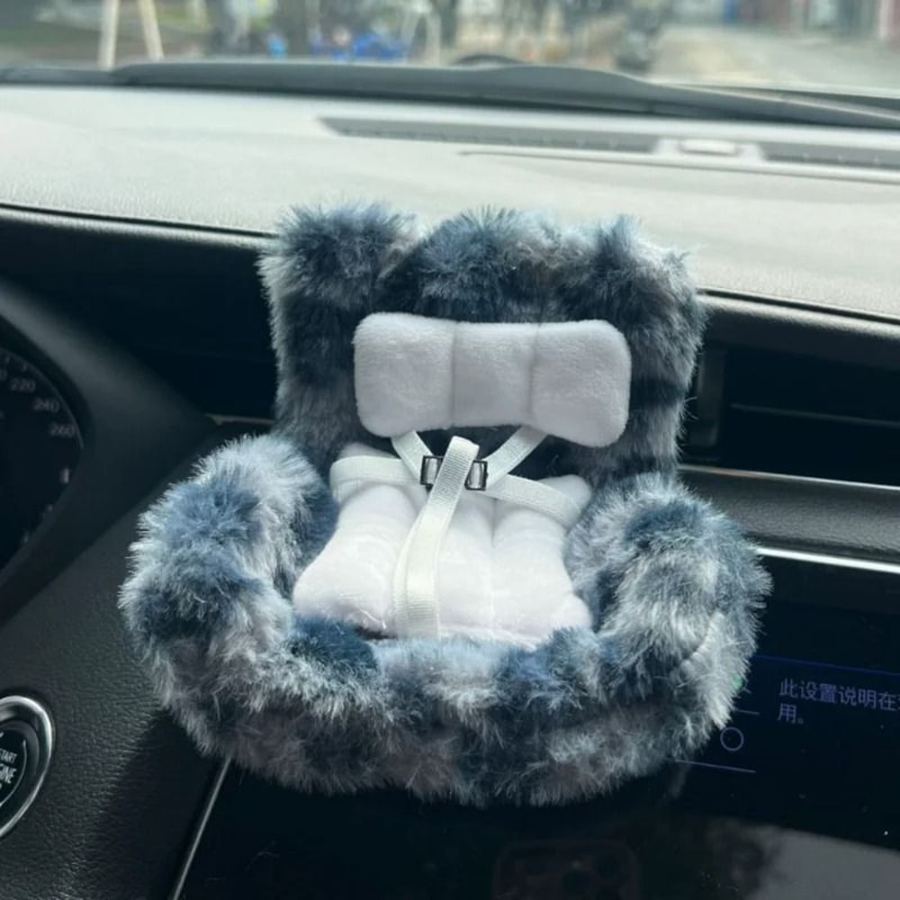 Labubu MiniThrone Executive Safety Seat 1