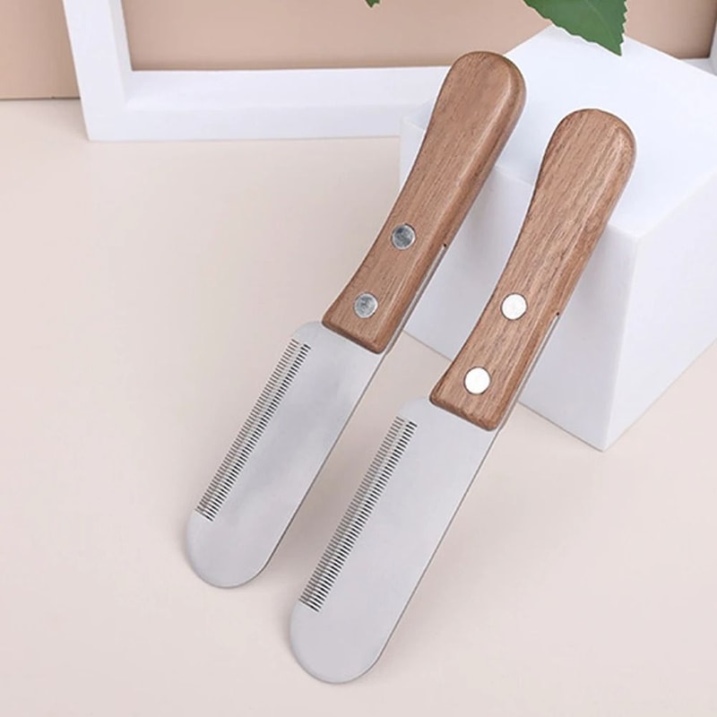 Stainless Steel Pet Stripping Knife With Ergonomic Wooden Handle 3