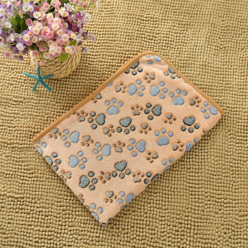 Cozy PawPrint Flannel Pet Blanket 7