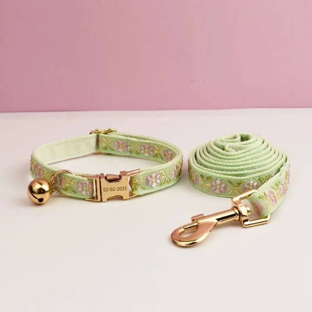 Premium ClassicMetal Adjustable Cat Collar 1