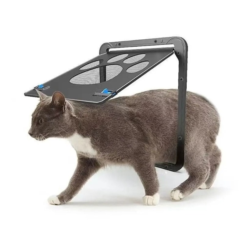 Lockable Magnetic Screen Pet Door 1