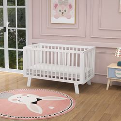 rubber wood baby crib with adjustable mattress heights and guardrails, solid wood infant cot with 3-level mattress