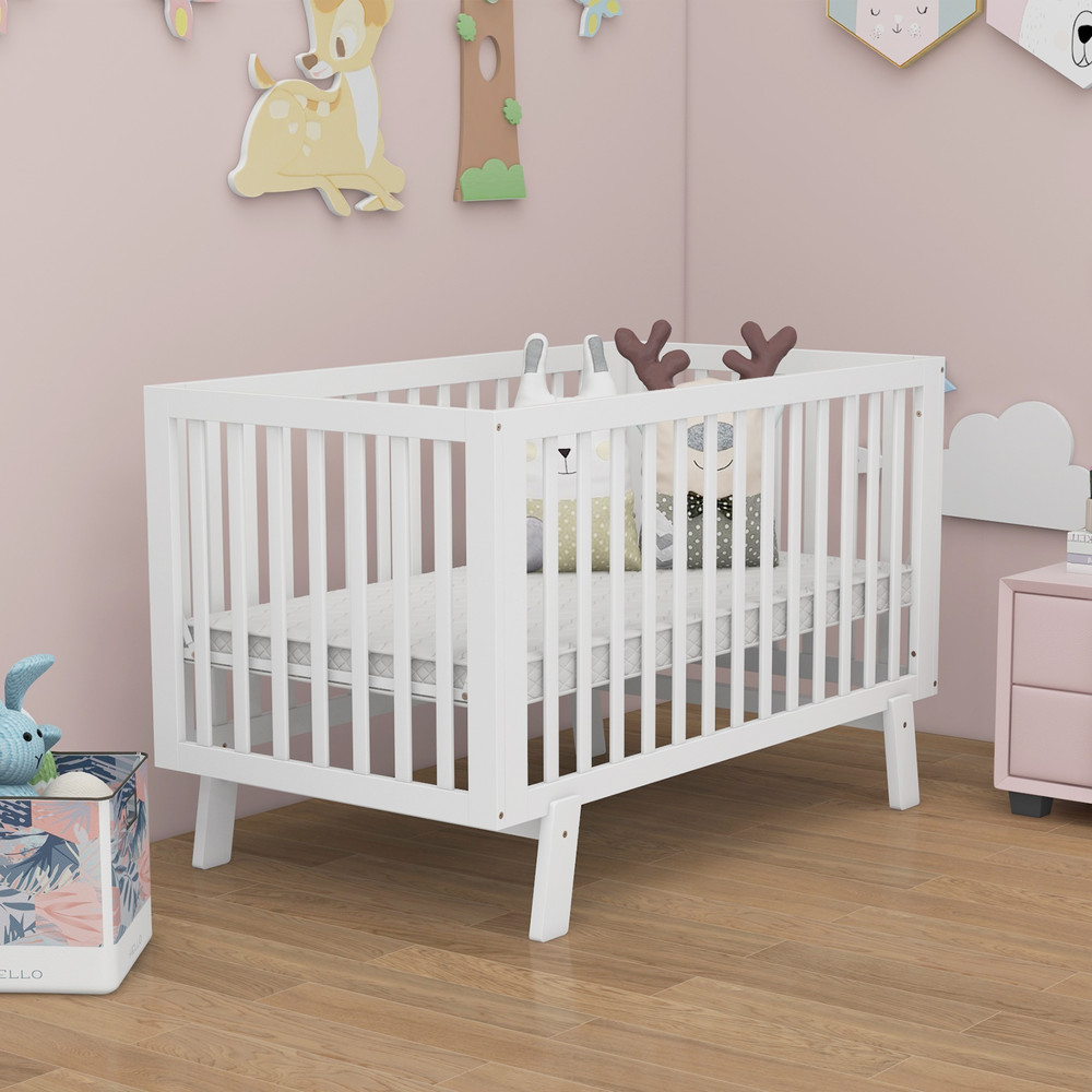 Rubber Wood Baby Crib With Adjustable Mattress Heights And Guardrails Solid Wood Infant Cot With 3L 4