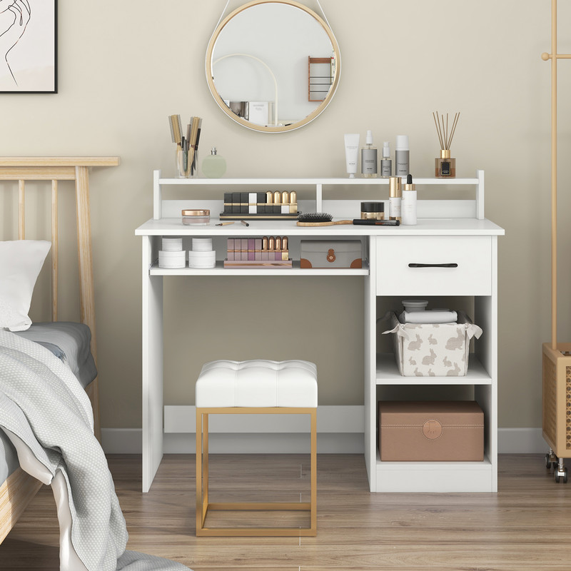 White Desk with Charging Station & Adjustable Shelf – Modern Home Office Desk with USB Ports & Storage