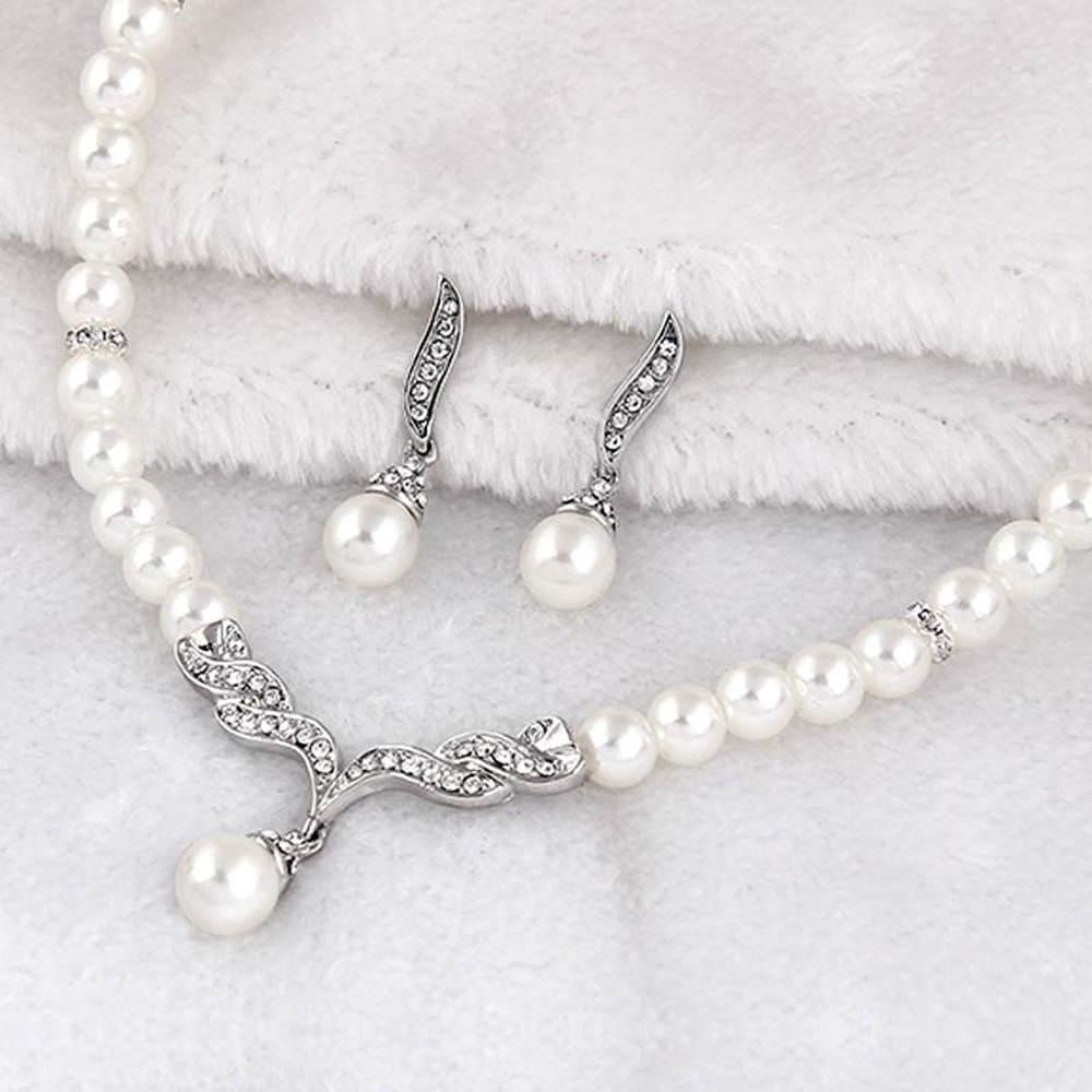 Bridal Pearl Necklace and Earrings Set Rhinestone Wedding Jewelry Set for Brides