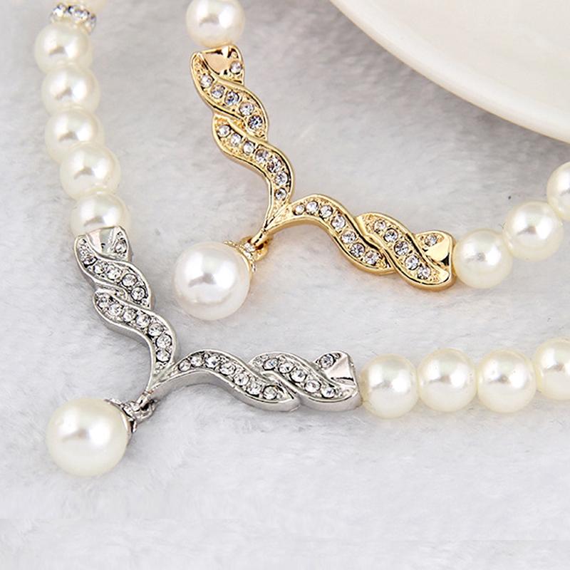 Bridal Pearl Necklace and Earrings Set Rhinestone Wedding Jewelry Set for Brides