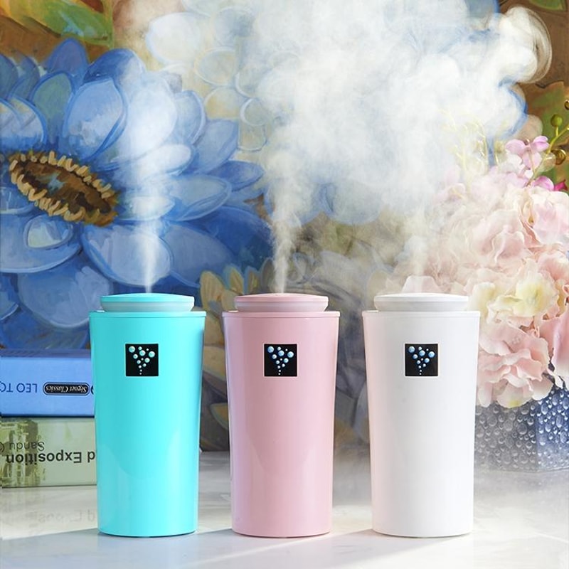 Mini Humidifier with LED Night Light 260ml Portable Air Humidifier for Home Car Desk Moisturizing Device