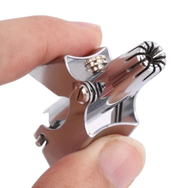 Stainless Steel Manual Nose Hair Trimmer Unisex Nose Hair Grooming Tool & Cutter
