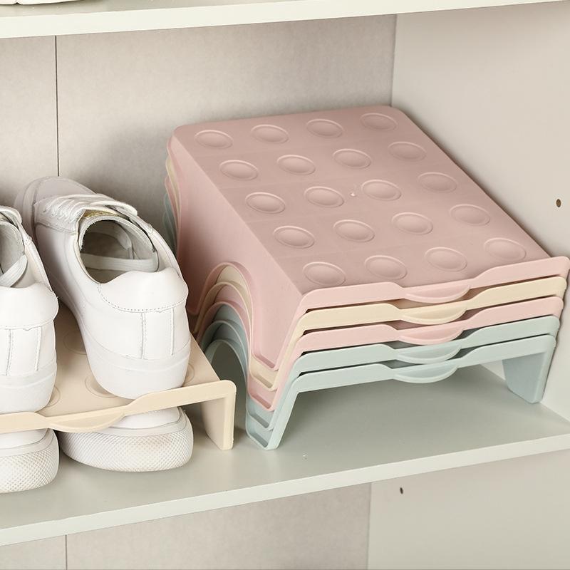 Space-Saving Shoe Organizer Rack with Double Layer Tray Stackable Shoe Storage (Pink)
