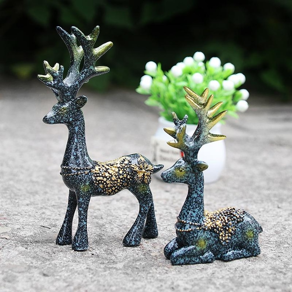 Elegant Deer Car Ornament Set Resin Dashboard Decor For Home And Office 1