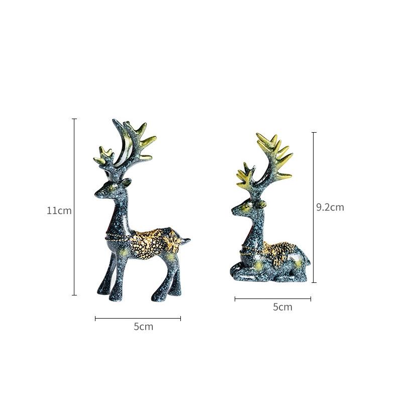Elegant Deer Car Ornament Set Resin Dashboard Decor For Home And Office 4